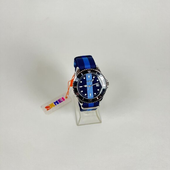 SKMEI Sporty Calendar Watch Silver Navy/Light Blue Face, Navy/Light Blue Band - Picture 1 of 2